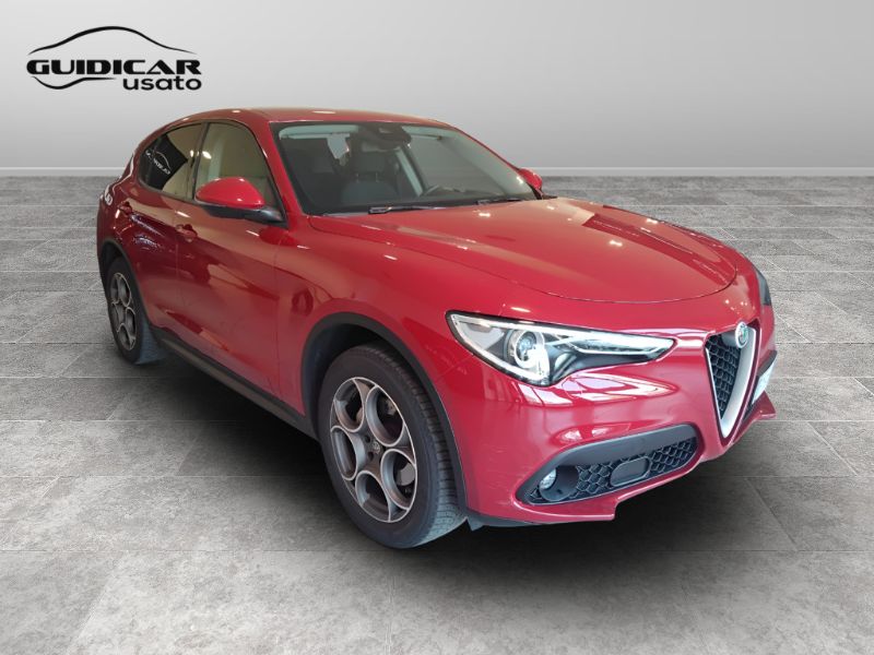 GuidiCar - ALFA ROMEO Stelvio 2017 2019 Stelvio 2.2 t Business Q4 190cv auto my19 Usato